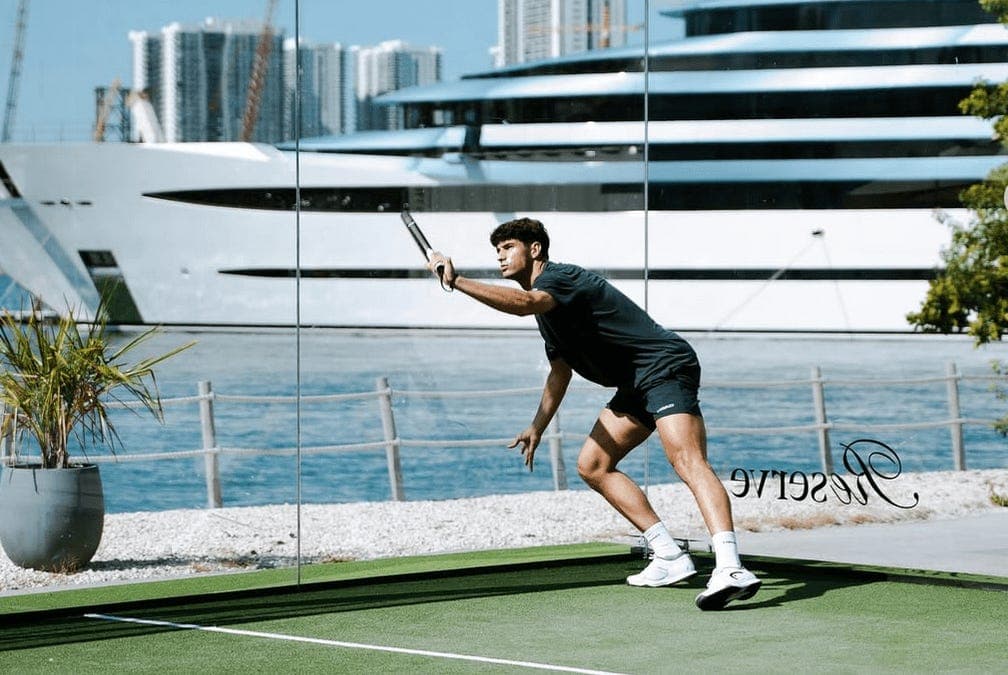 World’s #1 Padel Player Announces Surprise Move to Miami
