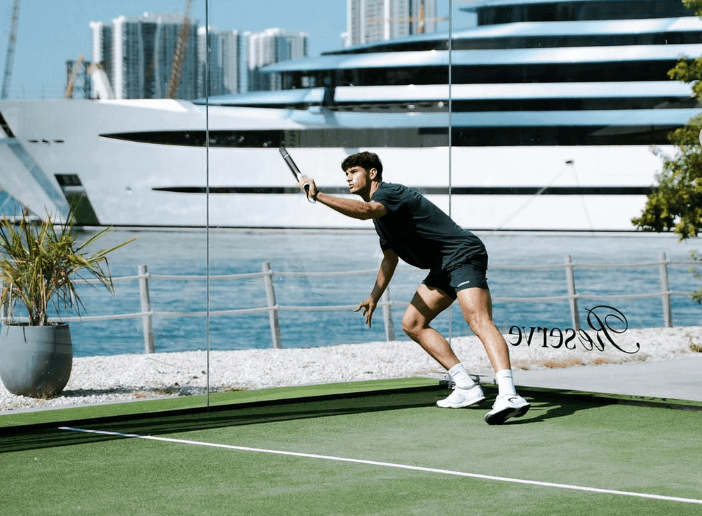 World’s #1 Padel Player Announces Surprise Move to Miami